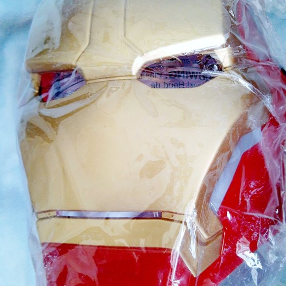 Marvel Avengers 2 Age of Ultron Iron Man Mark 43 Muscle Top Mask S-M PTP 23" - Picture 11 of 15